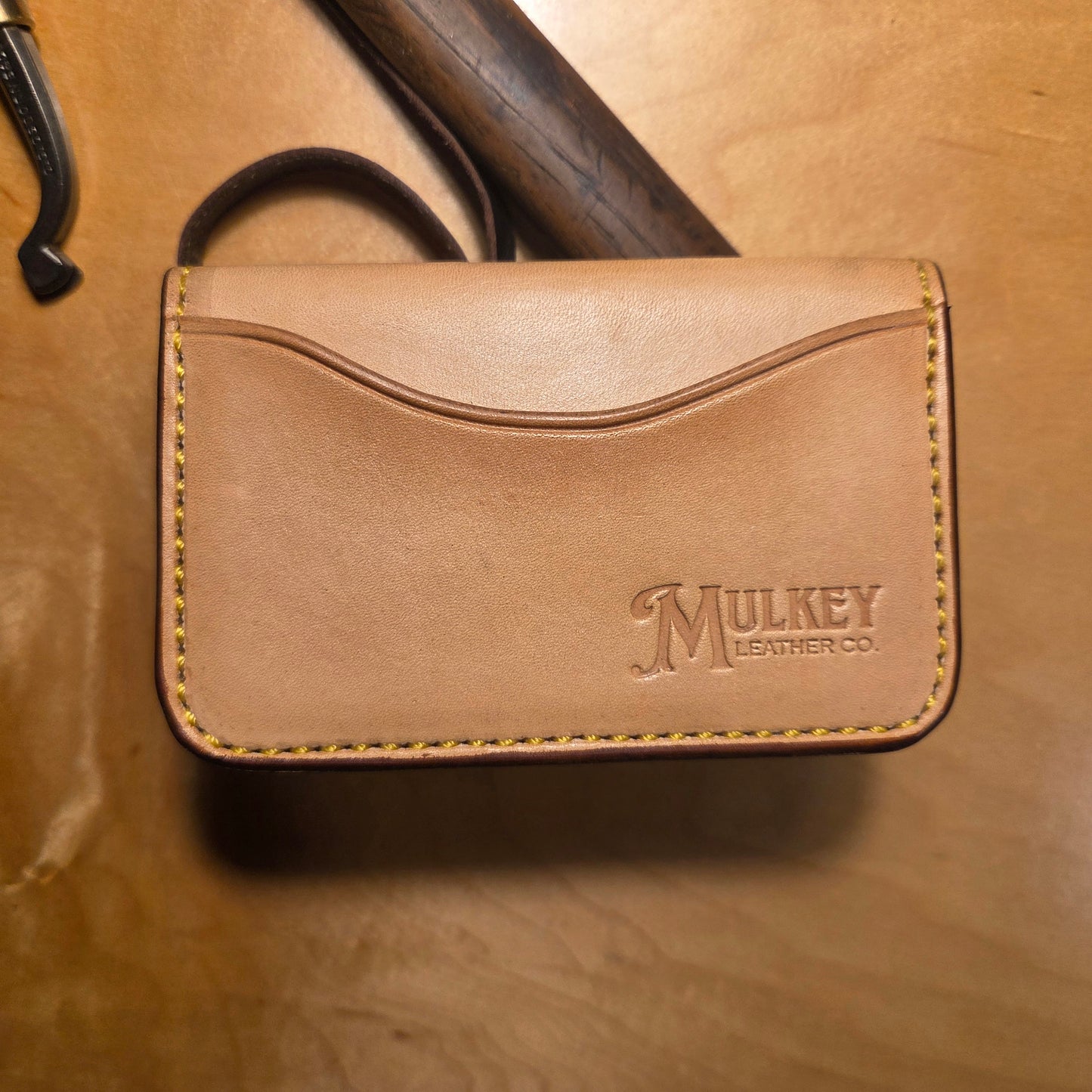 Two-Toned 4 Pocket Wallet